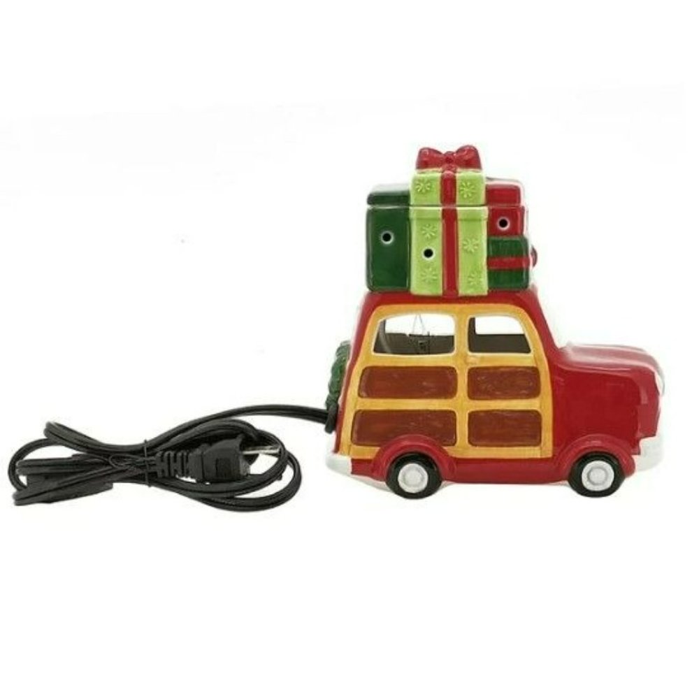 Vintage Style Classic Station Wagon with Gifts Atop Wax Melt Electric Warmer - Picture 3 of 7